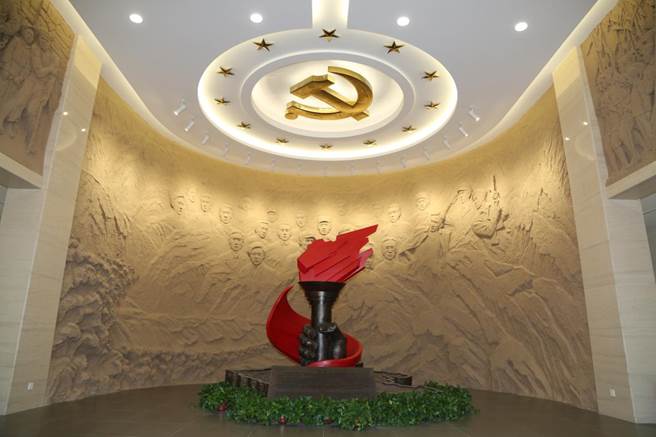 序厅(图2)